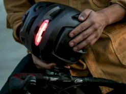 MET Urbex MIPS Speed Pedelec Helm - Zwart -Sportuitrusting 1413 1900 urbex 1