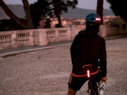 MET Urbex MIPS Speed Pedelec Helm - Zwart -Sportuitrusting 1426 1900 knipsel 1