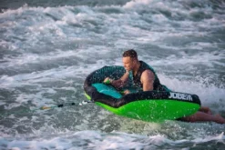 Jobe Revolve Funtube - 1 Persoons 13 Jobe Revolve Funtube - 1 Persoons -Sportuitrusting 230120001 actionshot 2 big resultaat