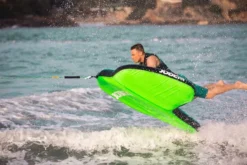 Jobe Revolve Funtube - 1 Persoons 10 Jobe Revolve Funtube - 1 Persoons -Sportuitrusting 230120001 actionshot 5 big resultaat