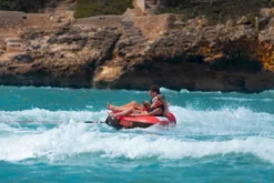 Jobe Triplet Funtube - 3 Persoons -Sportuitrusting 230320006 actionshot 3 big resultaat