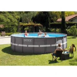 Intex Ultra Frame XTR Pool - 549 X 132 Cm - Met Zandfilterpomp En Accessoires -Sportuitrusting 26332 in use 1