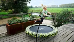 EXIT TOYS Exit Tiggy Junior Trampoline Met Beugel - Ø 140 Cm - Groen 13 EXIT TOYS Exit Tiggy Junior Trampoline Met Beugel - Ø 140 Cm - Groen -Sportuitrusting 675 1200 exit 10 00 75 40 int 6