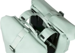 Basil SoHo Dubbele Fietstas - 41 Liter - Lichtgroen -Sportuitrusting 857 1200 basil dubbele fietstas soho nordlicht 41l mintgroe 3