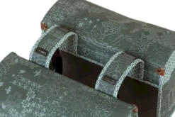 Basil Boheme Dubbele Fietstas - 35 Liter - Groen -Sportuitrusting 900 1348 basil boheme dubbele fietstas 35 liter groen bovenkant