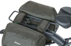 Basil Discovery Dubbele Fietstas - 18 Liter - Zwart -Sportuitrusting 900 1348 basil discovery 365d dubbele fietstas m 18 liter z 8