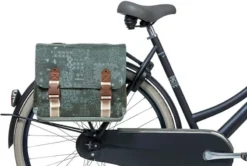 Basil Boheme Dubbele Fietstas - 35 Liter - Groen -Sportuitrusting 900 1348 op de fiets