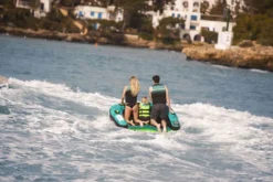 Jobe Tribal Funtube - 3 Persoons -Sportuitrusting 900 1350 230320003 actionshot 3 big