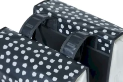 Basil Urban Load Dubbele Fietstas - 48/53 Liter - Zwart/Wit -Sportuitrusting 900 1350 basil urban load dubbele fietstas 48 53 liter zwar 1 1