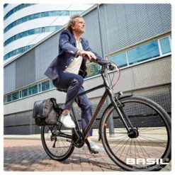 Basil Sport Design Enkele Fietstas - 18 Liter - Grijs -Sportuitrusting 900 900 sfeerafbeelding