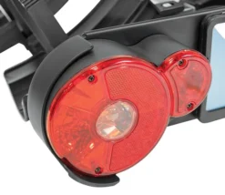 Twinny Load E-Carrier II Trekhaak Fietsendrager - 2 Fietsen 9 Twinny Load E-Carrier II Trekhaak Fietsendrager - 2 Fietsen -Sportuitrusting twinny load e carrier 2 fietsendrager achterlicht